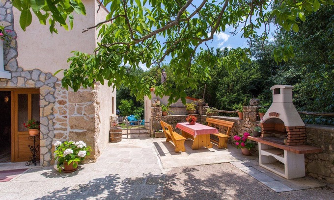 Polje House | Holiday house Polje for 1 - 5 persons with 2 bedrooms - Row house
