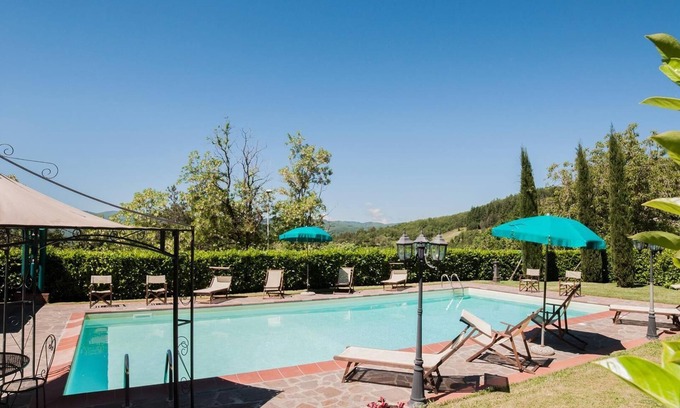 Pratovecchio House | Holiday house Pratovecchio for 1 - 6 persons with 3 bedrooms - Twin house