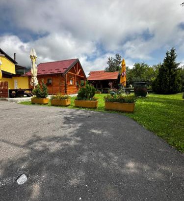 Zumberak Ski Chalet | Holiday house Radić