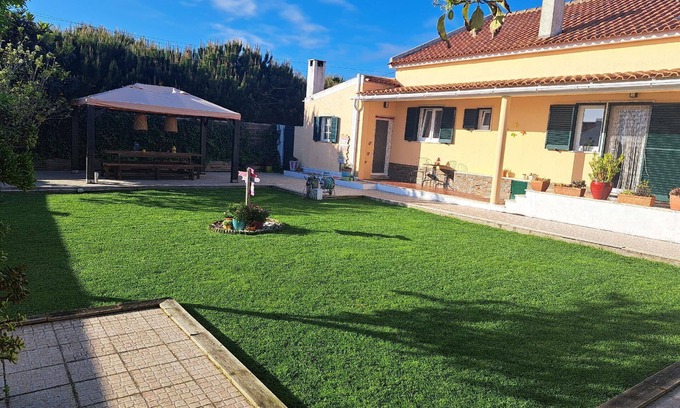 Magoito House | Holiday house Sintra for 4 - 10 persons with 5 bedrooms - Holiday house