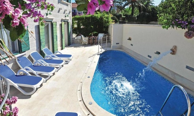 Mirce House | Holiday house Supetar for 1 - 10 persons with 4 bedrooms - Holiday house