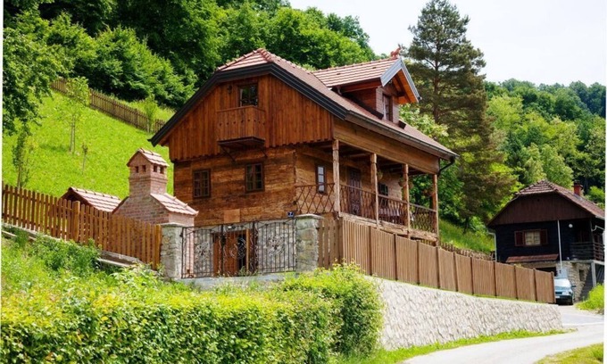 Tuhelj House | Holiday house Tuhelj for 1 - 5 persons with 2 bedrooms - Holiday house