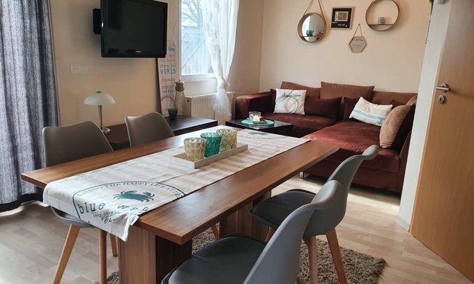 Onderdijk House | Holiday house Wervershoof for 1 - 4 persons with 2 bedrooms - Holiday house