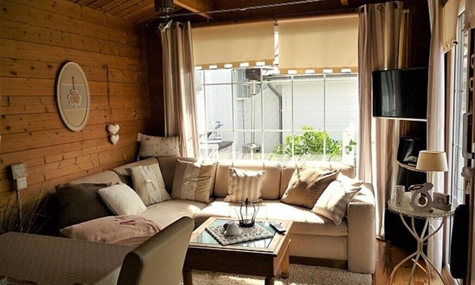 Onderdijk House | Holiday house with a fantastic terrace