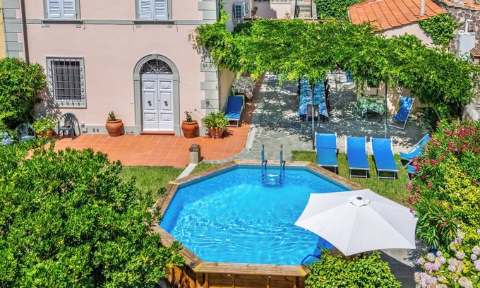 Filettole Villa | HOLIDAY IN TUSCANY PISA AND LUCCA. AIR COND, POOL