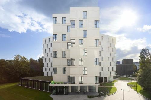 Diegem Hotel | Holiday Inn Express Brussels - Airport by IHG