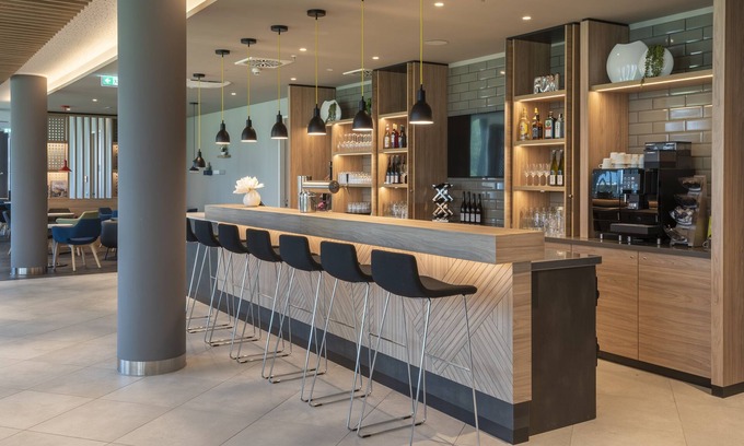 Oberbilk Hotel | Holiday Inn Express Düsseldorf – Hauptbahnhof by IHG