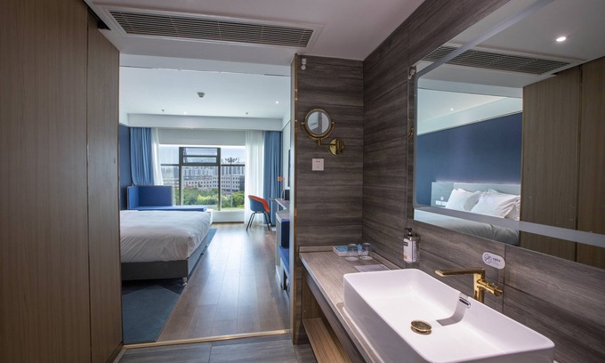 Taocheng District Hotel | Holiday Inn Express Hengshui Railway Station by IHG