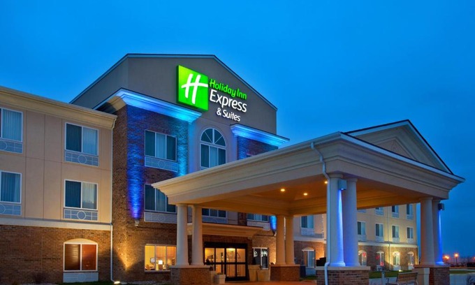 Mattoon Hotel | Holiday Inn Express Hotel & Suites Mattoon by IHG