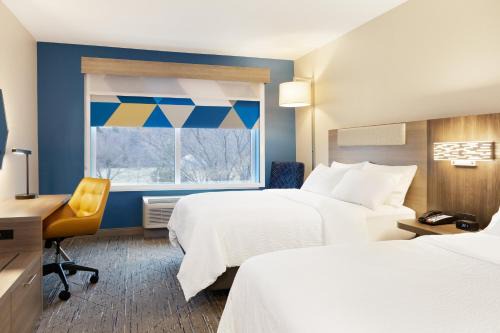 Sanford Hotel | Holiday Inn Express Hotel & Suites Sanford by IHG