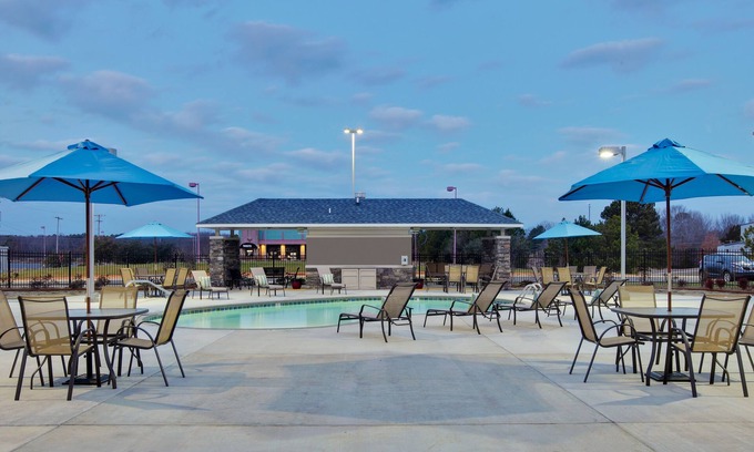 Monticello Hotel | Holiday Inn Express Monticello by IHG