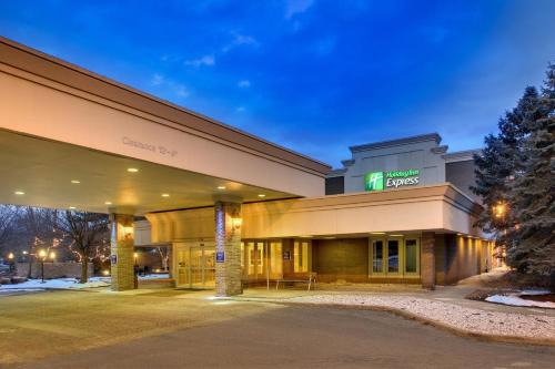Poughkeepsie Hotel | Holiday Inn Express Poughkeepsie by IHG