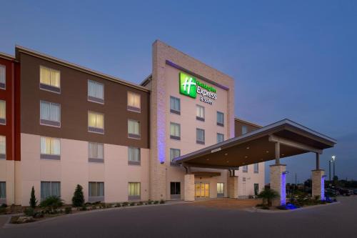 Bay City Hotel | Holiday Inn Express & Suites Bay City by IHG