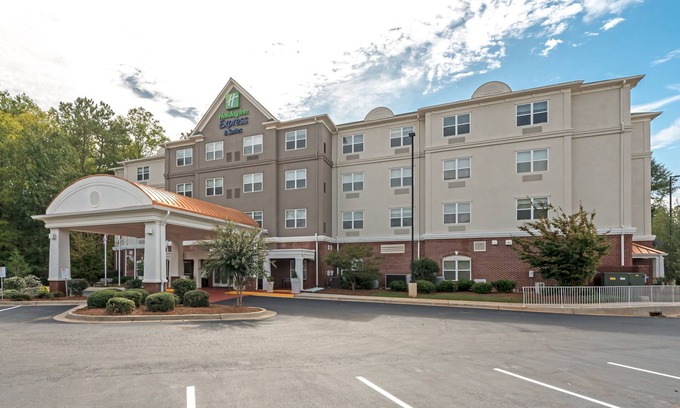 LaGrange Hotel | Holiday Inn Express & Suites Lagrange I-85 by IHG