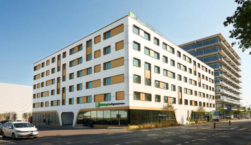 Allschwil Apartment | Holiday Inn Express & Suites - Basel - Allschwil by IHG