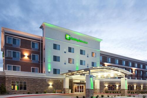 Grand Junction Hotel | Holiday Inn Hotel & Suites Grand Junction-Airport by IHG
