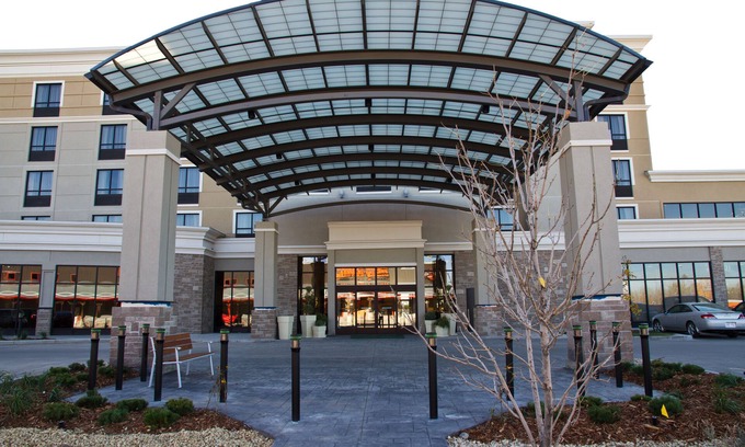 Red Deer Hotel | Holiday Inn Hotel & Suites Red Deer South by IHG