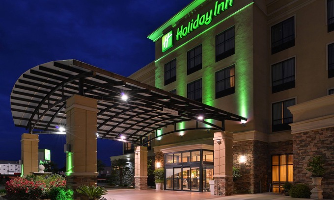 Montgomery Hotel | Holiday Inn Montgomery Airport South by IHG
