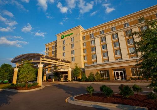Morrisville Hotel | Holiday Inn Raleigh Durham Airport by IHG