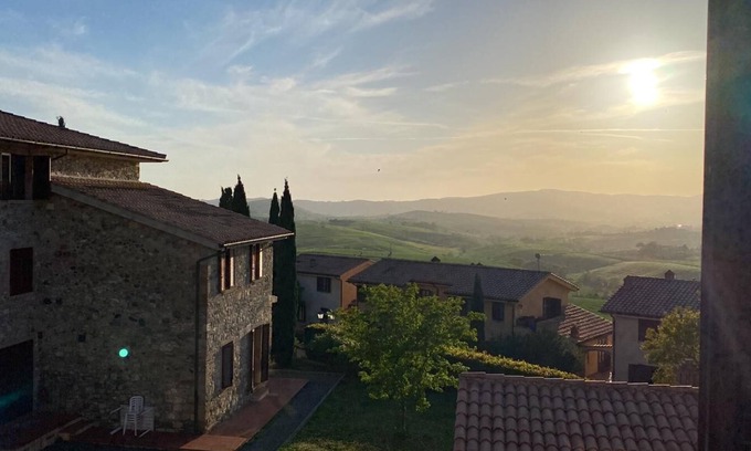 Pomaia Apartment | Holiday resort, pool,children's pool,restaurant,child-friendly. close to village