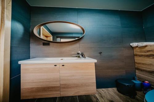 Nadole House | Holiday resort with pool in Nadole
