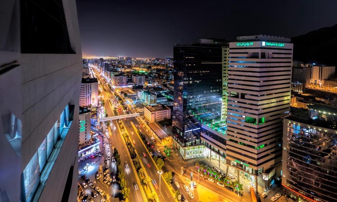 Al Aziziyah Hotel | Holiday Suites Al Azizia