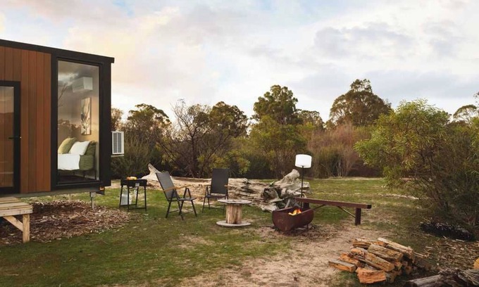 Laharum House | Hollow Mountain Getaway 2 by Tiny Away