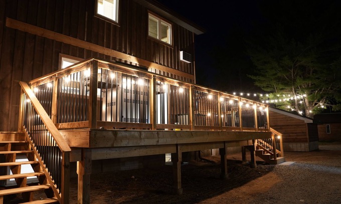 Algonquin Highlands Cabin | Hollow Valley Resort