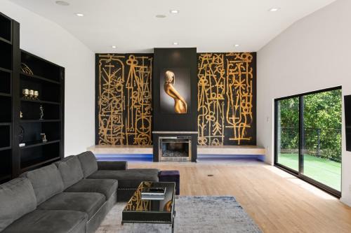 Hollywood Hills West Villa | Hollywood Hills Luxe Escape