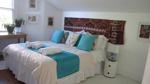 Brixton Hill House | Holmewood Homestay