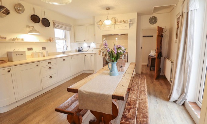 Frampton Cottage | Holt House