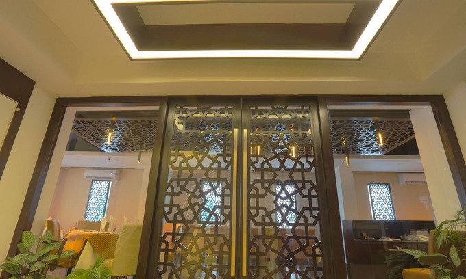 Sylhet Hotel | Holy Inn