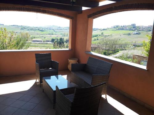 Agliano Terme House | Holydays Home LITTLE FROG