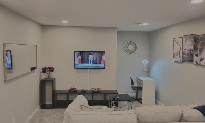Southwest Calgary Apartment | Home away from Home