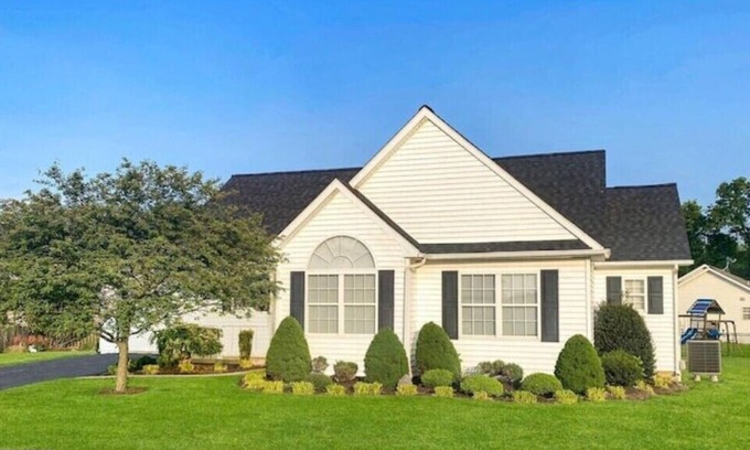 Martinsburg House | Home Away From Home
