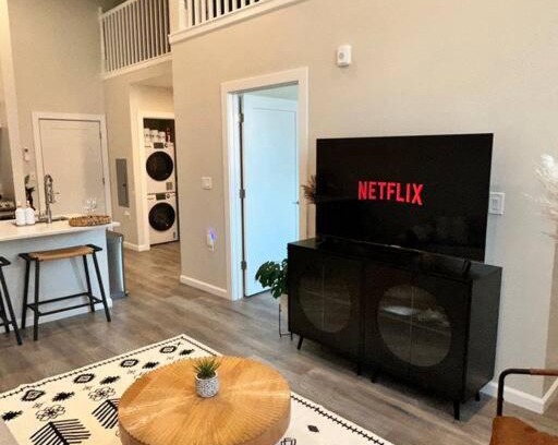 Downtown Apartment | Home Haven, Walk to Little Italy & Wooster Square