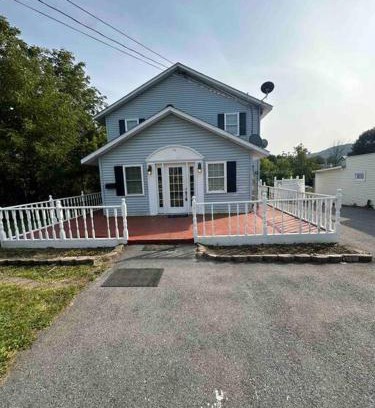 North Lake George House | Home in Ticonderoga