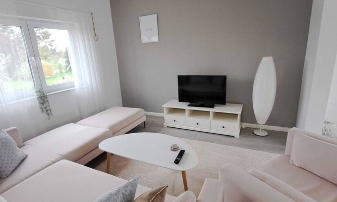 Adelheidsdorf House | Home OF Vacation - Ferienhaus bei Celle Nähe Hannover - Free Wifi & Netflix