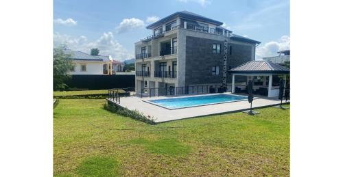 Limbe Apartment | Home Xperience Luxury Apartments