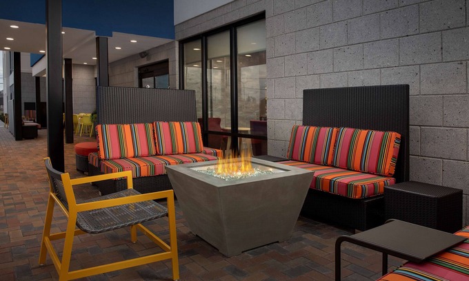 Kenner - Louis Armstrong International Airport Hotel | Home2 Suites by Hilton Kenner New Orleans Airport