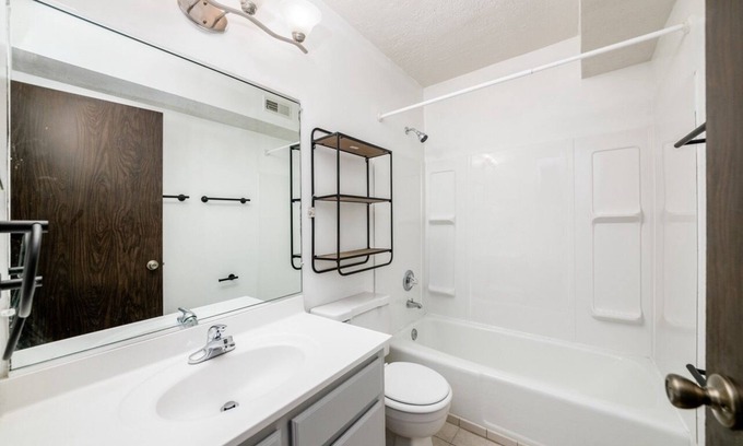 Northwest Columbus Apartment | Homely Feel- Chef's Kitchen with Built in Shelves