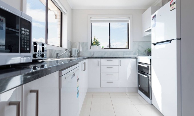 Riverside Apartment | Homely Hideaway with Parking & WiFi