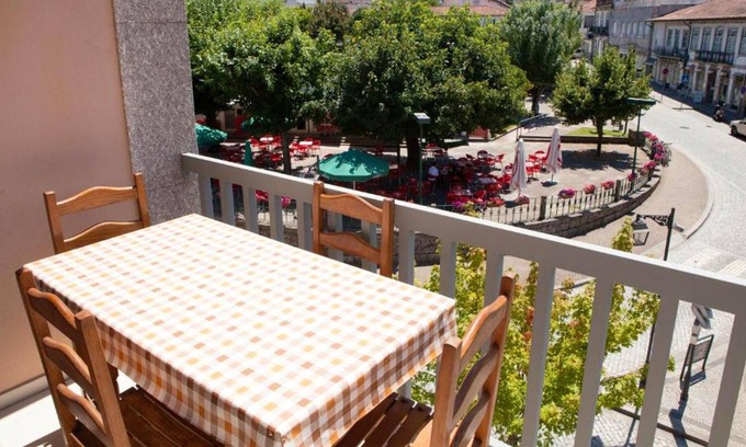 Ponte da Barca Apartment | Homerez - 100 m away from the beach! Appartement for 2 ppl. at Ponte da Barca