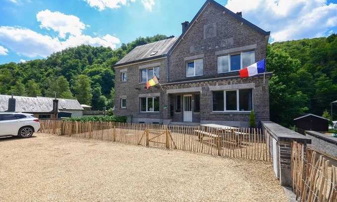 Bohan sur Semois Apartment | Homerez - Apartment in Vresse-sur-Semois