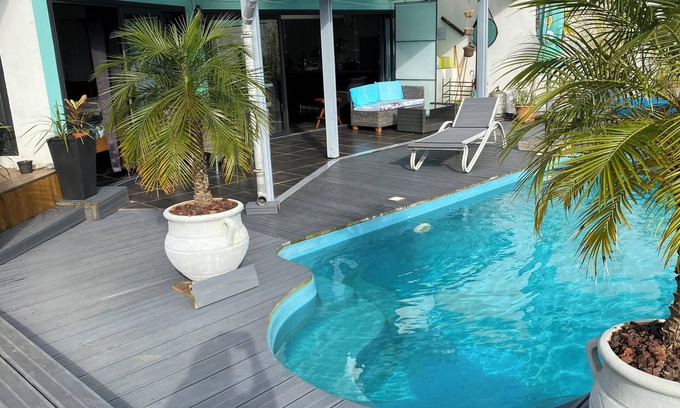 Petite-ÃŽle Apartment | Homerez - Apartment in Saint-Pierre