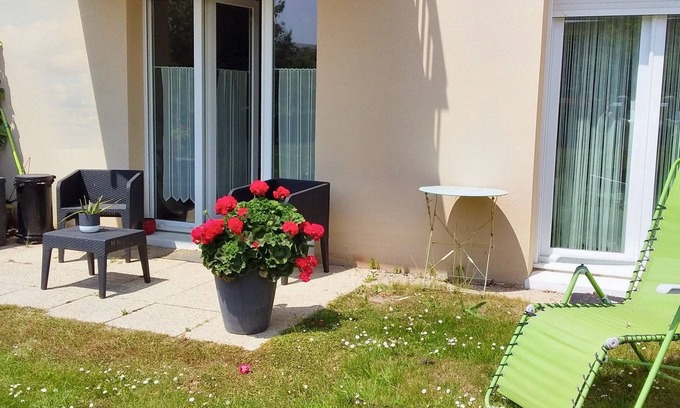 Carentan Apartment | Homerez - Apt. in Carentan les Marais
