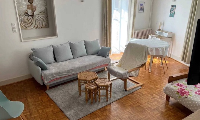 Neris-les-Bains Apartment | Homerez - Apt. in Néris-les-Bains