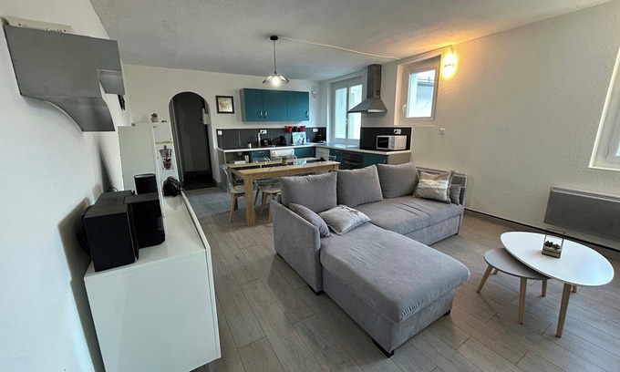 Luzenac Apartment | Homerez - Apt. Luzenac with Parking