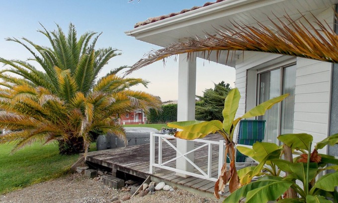 Angoume House | Homerez - Authentic House with Spa near Dax and Garden