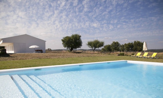 Evora Villa | Homerez - Big villa for 10 ppl. with swimming-pool at Evora